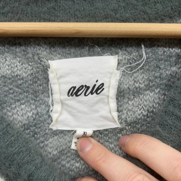 Aerie Green White Animal Leopard Print Soft Fuzzy Knit Oversized Sweater XL - Picture 3 of 3